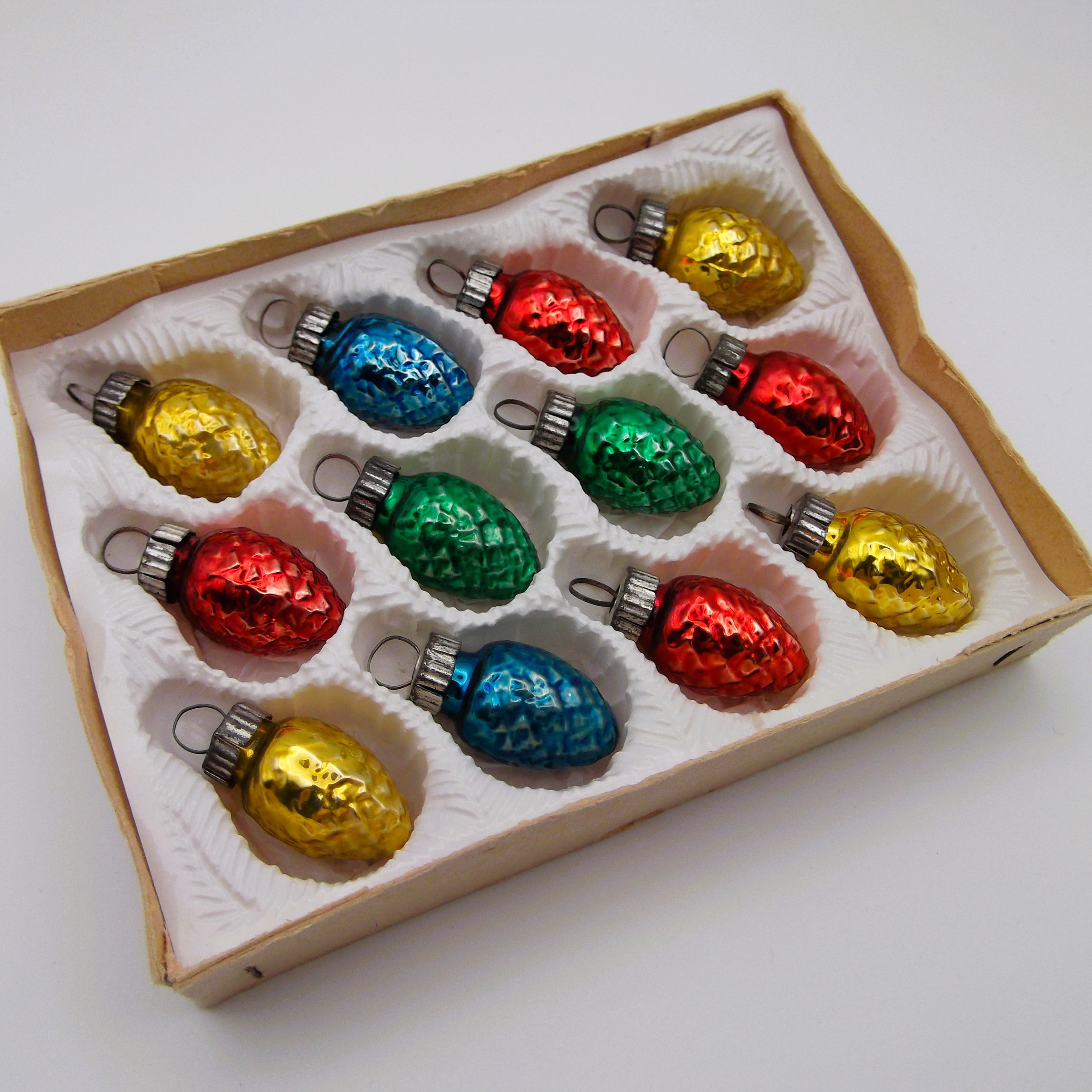 Vintage Boxed Eckartina Christbaumschmuck Glass Fir Cone Decorations (Set of Twelve)