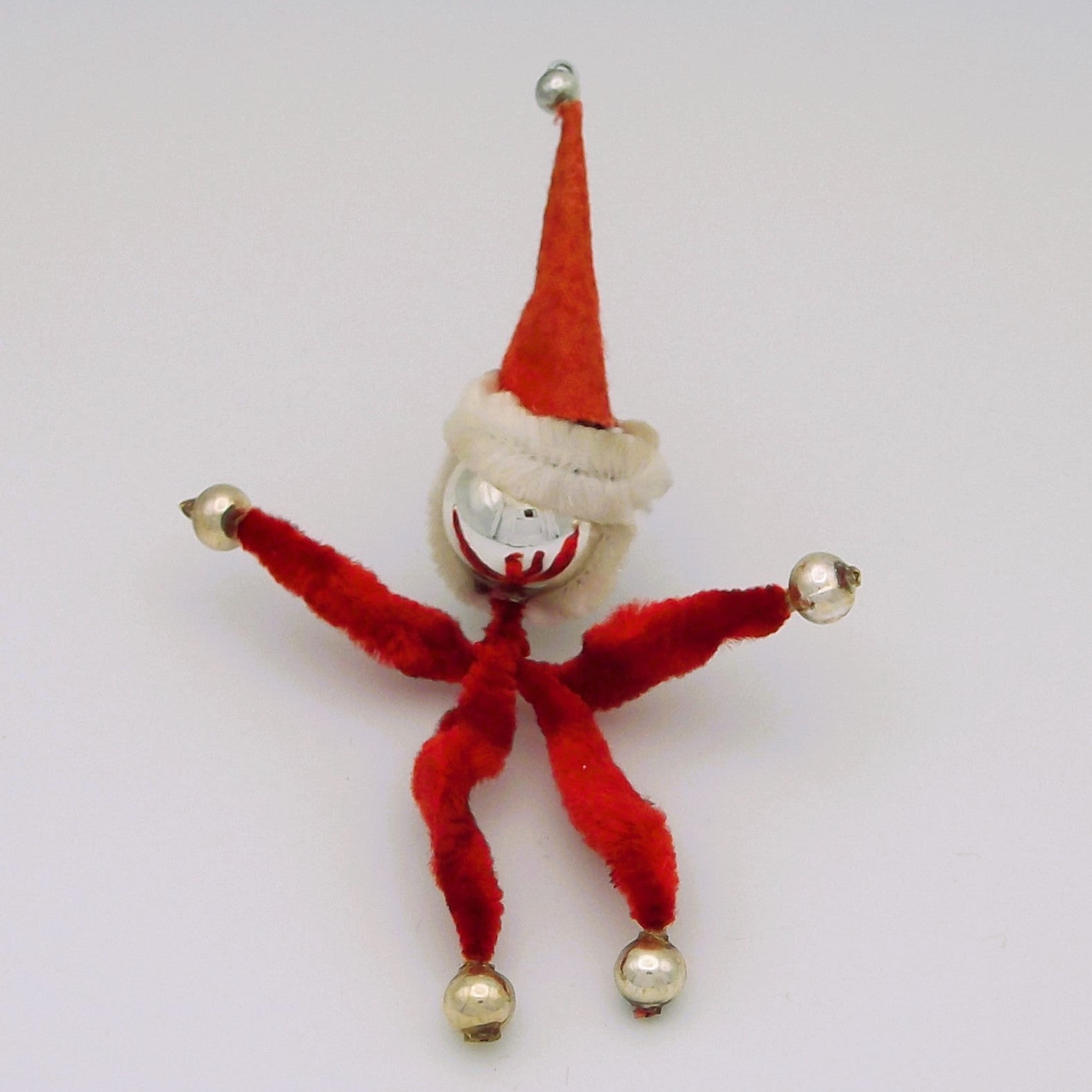 Vintage Christmas Pipe Cleaner Figure Decoration